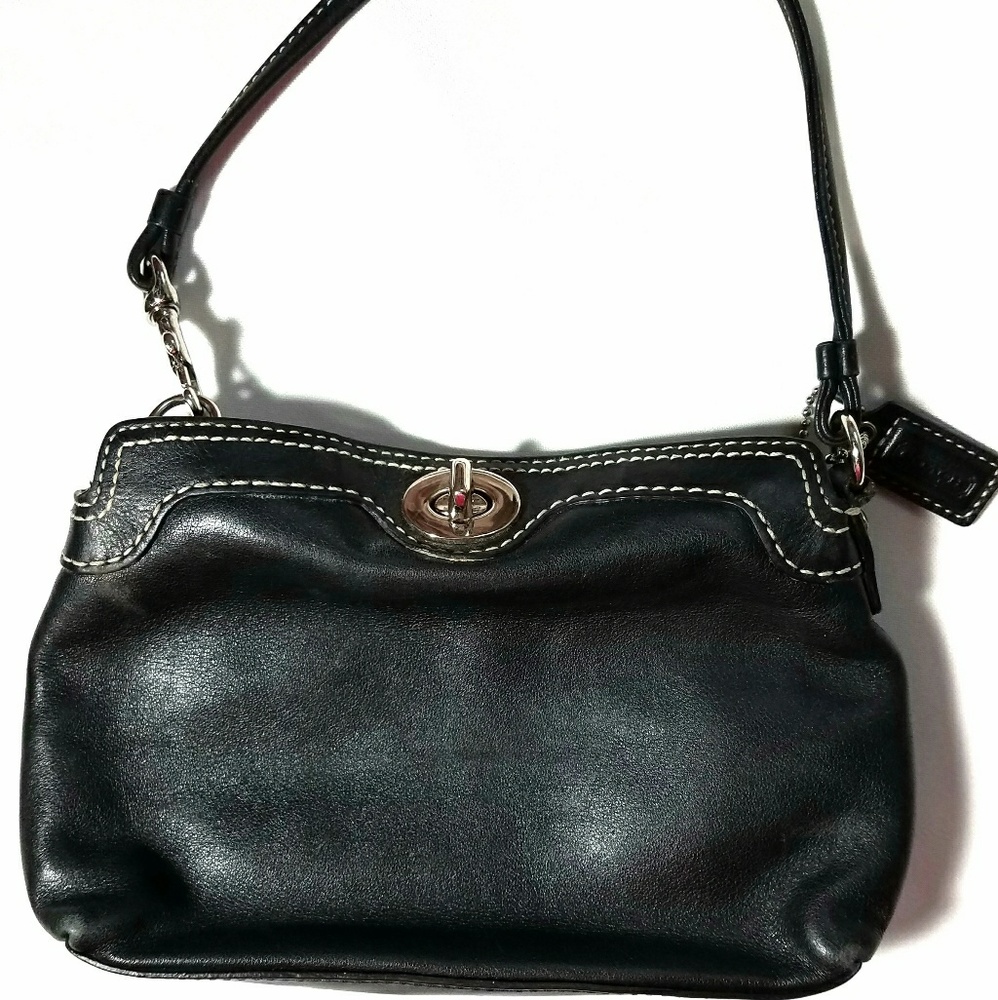 Coach leather black wristlet excellent condition
